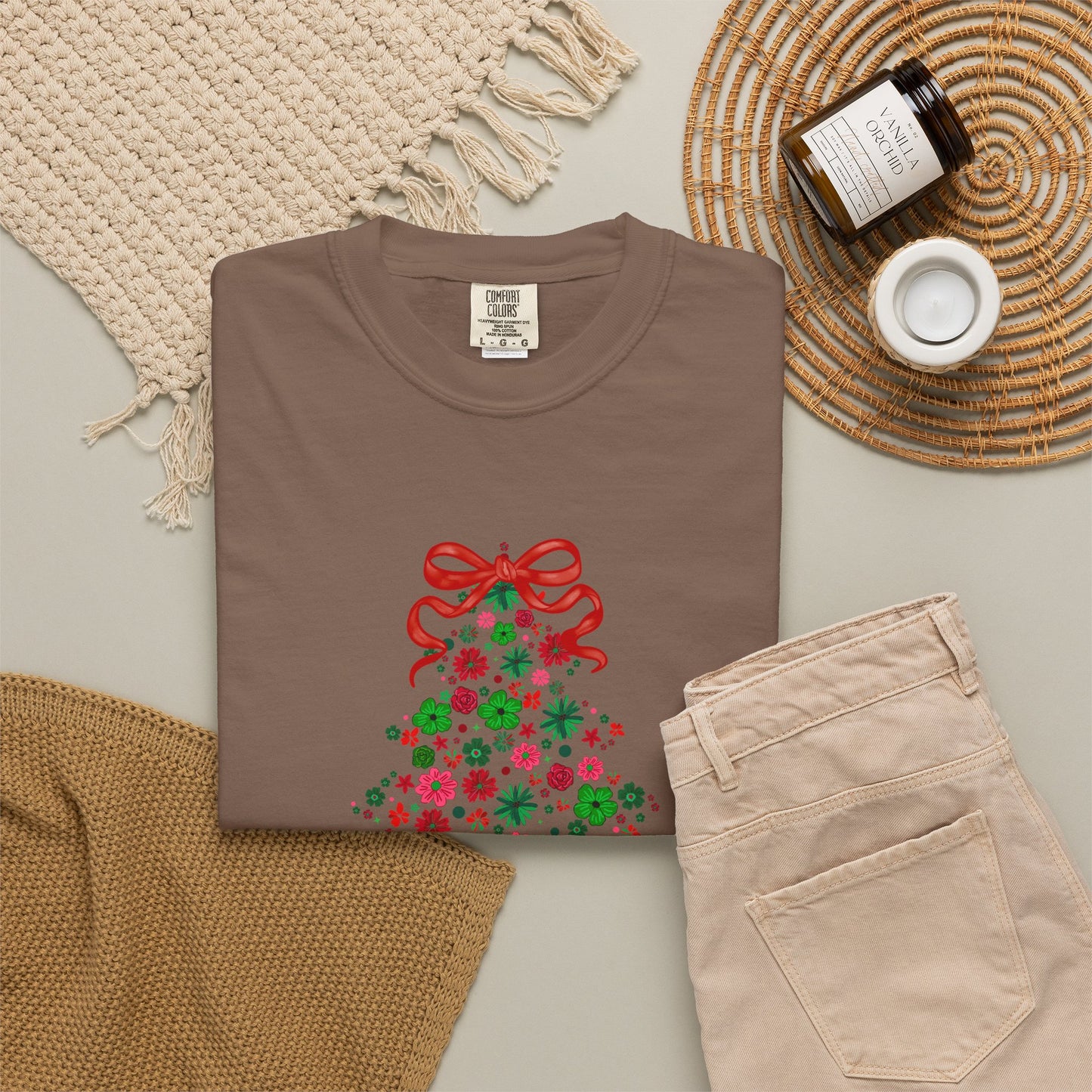 Merry & Bright Christmas Tree Shirt • Floral Christmas Tree Tee • Cute Pink & Green Holiday T-Shirt • Comfort Colors Christmas Shirt • Women's Christmas Tee