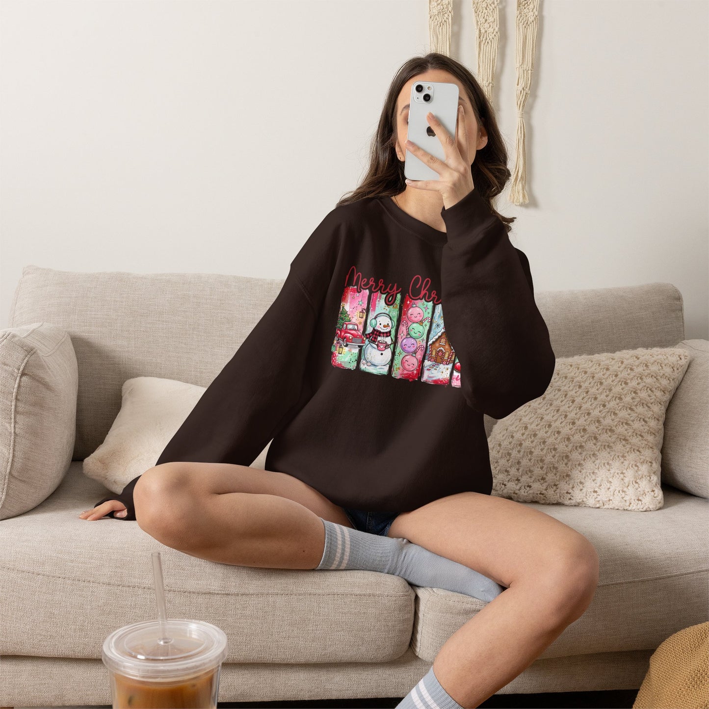 Christmas Patch Crewneck Sweatshirt — ‘Merry Christmas’ Holiday Graphic