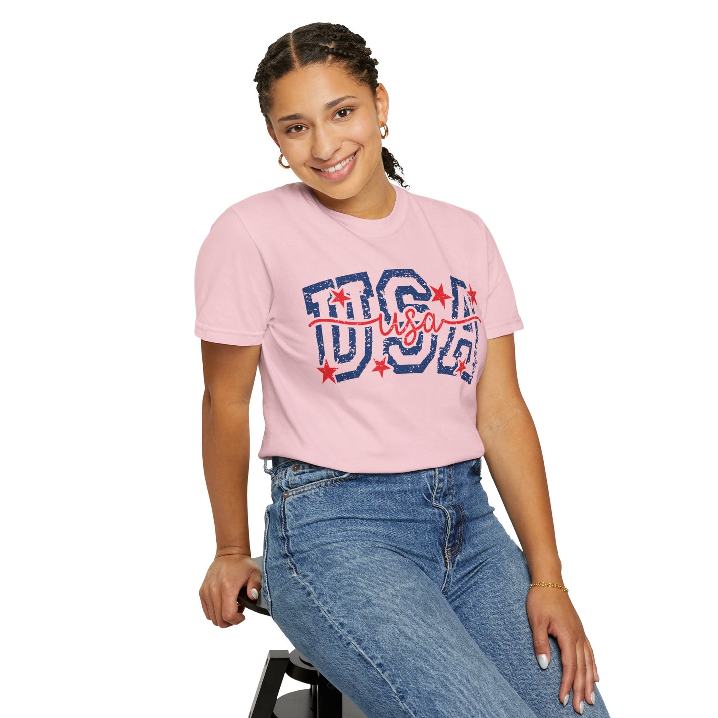 Retro USA Americana Mama Tee • Bold Patriotic Outfit Shirt • Vintage 4TH of July Script Summer Top