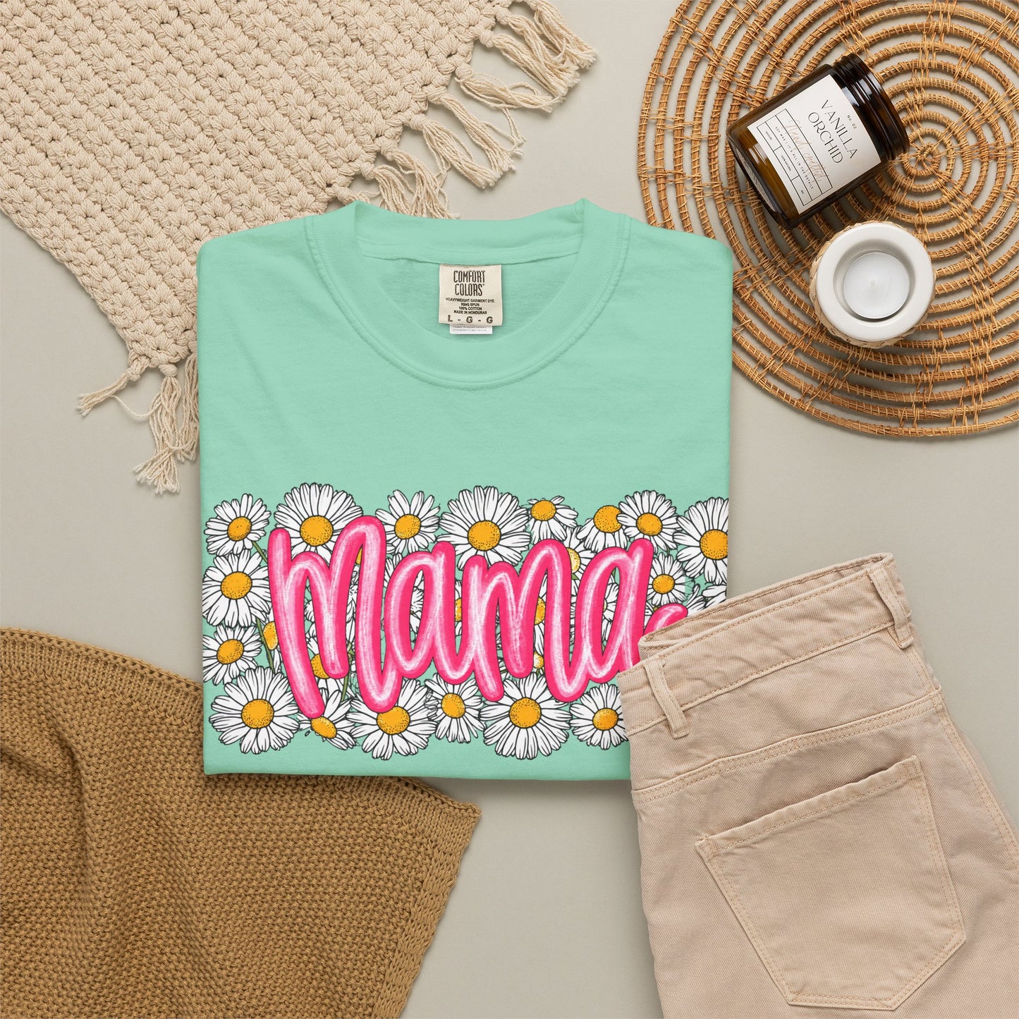 Pink Daisy Mama Shirt • Floral Mama Tee • Spring Mama Graphic Shirt • Cute Feminine Motherhood Outfit
