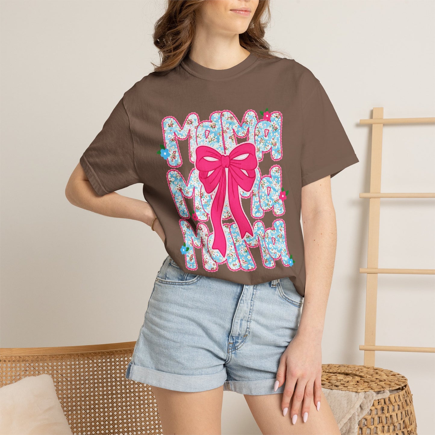 Hydrangea Mama Floral Bow T-Shirt — Cute Mom Graphic Tee for Mother’s Day