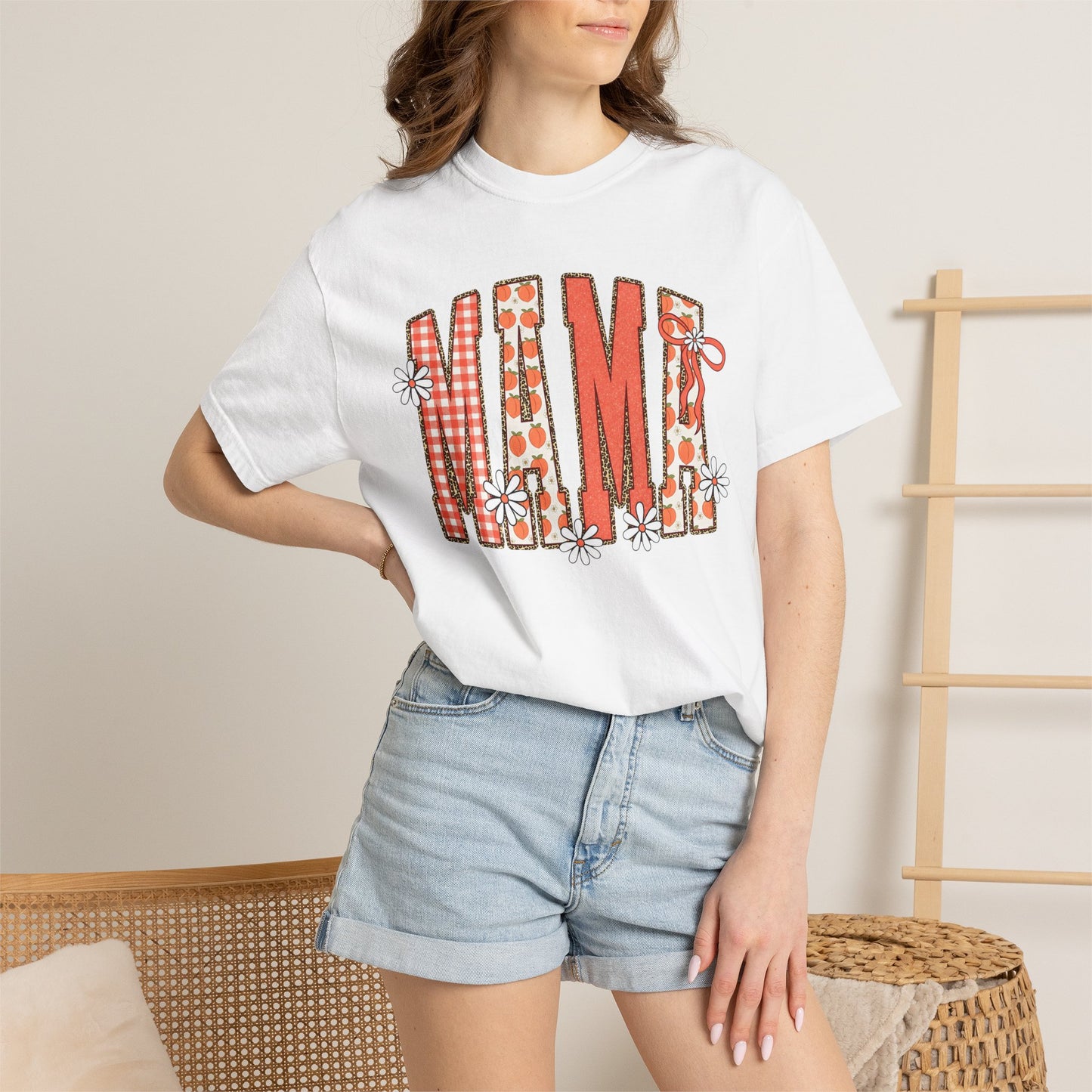 Daisy Peach MAMA Floral Shirt • Spring Graphic Tee • Peach Gingham Mom Shirt • Feminine Boutique Everyday Outfit