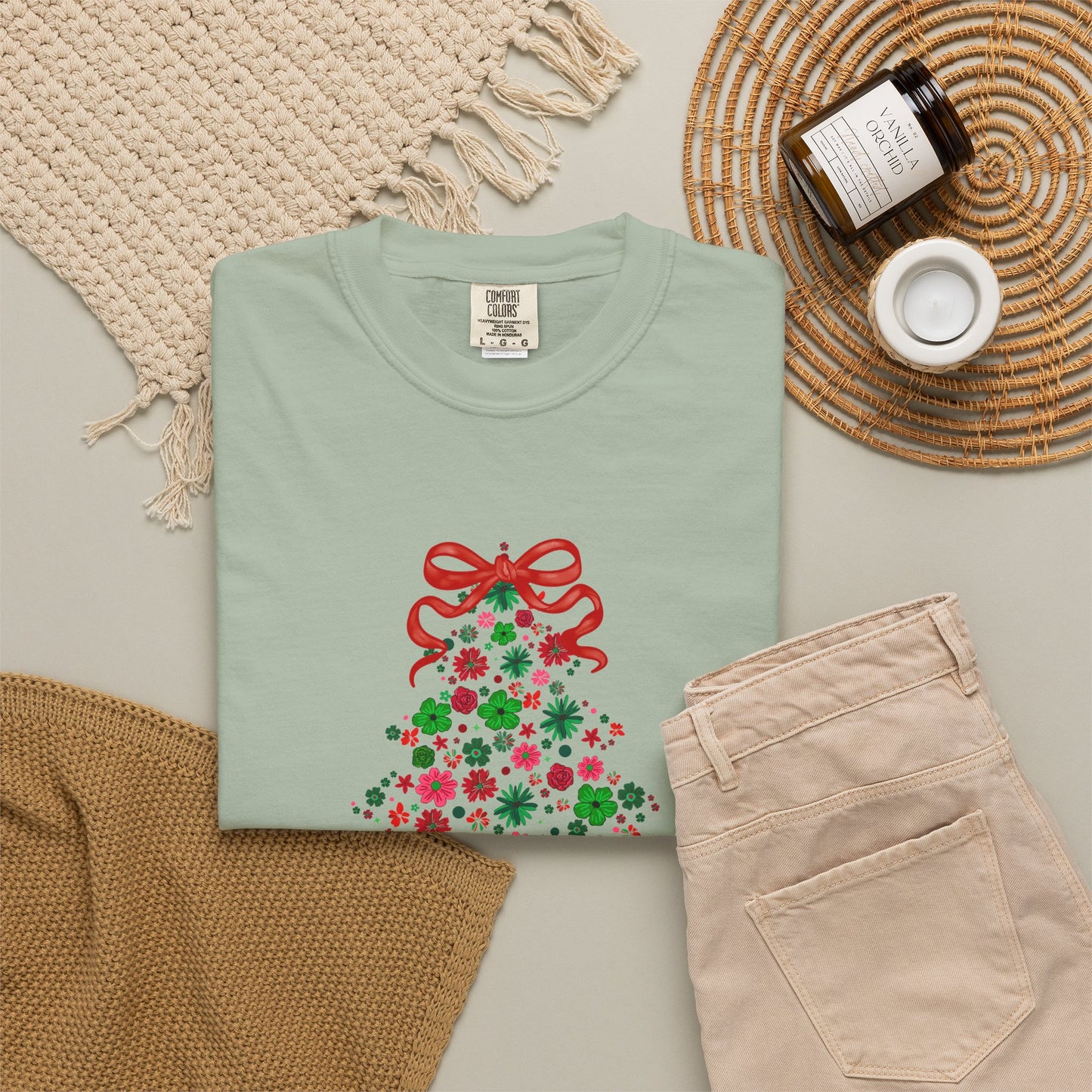 Merry & Bright Christmas Tree Shirt • Floral Christmas Tree Tee • Cute Pink & Green Holiday T-Shirt • Comfort Colors Christmas Shirt • Women's Christmas Tee