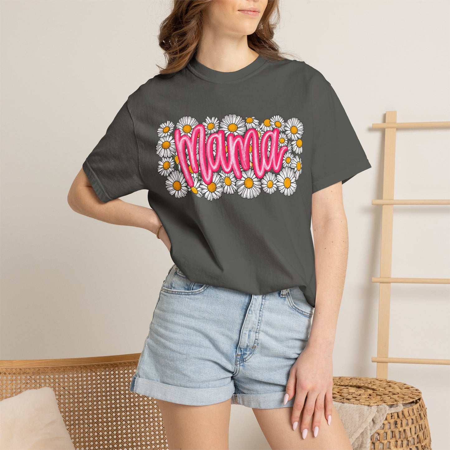 Pink Daisy Mama Shirt • Floral Mama Tee • Spring Mama Graphic Shirt • Cute Feminine Motherhood Outfit