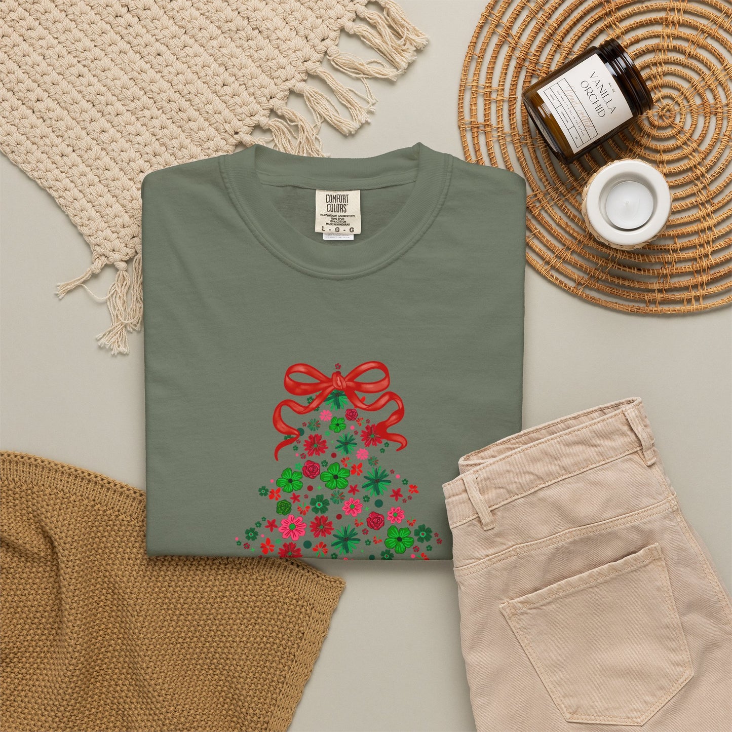 Merry & Bright Christmas Tree Shirt • Floral Christmas Tree Tee • Cute Pink & Green Holiday T-Shirt • Comfort Colors Christmas Shirt • Women's Christmas Tee