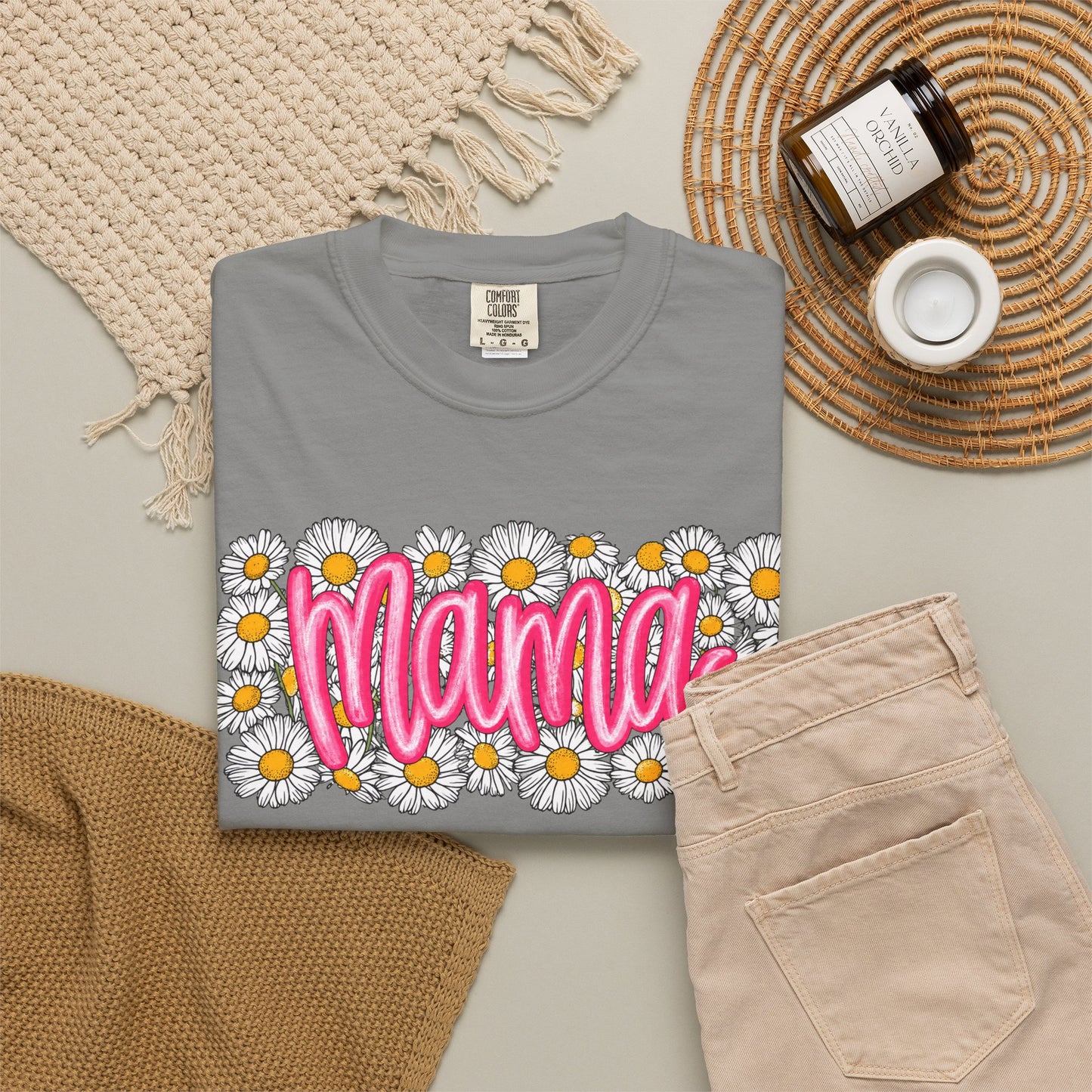 Pink Daisy Mama Shirt • Floral Mama Tee • Spring Mama Graphic Shirt • Cute Feminine Motherhood Outfit