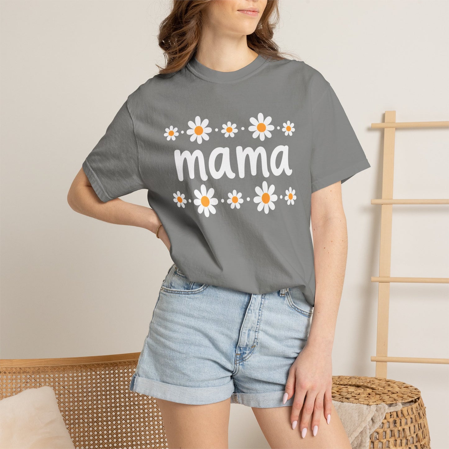Retro Daisy Mama Tee • Floral Mama Shirt • Spring Boutique Mom Graphic Tee • Mother’s Day Gift Shirt