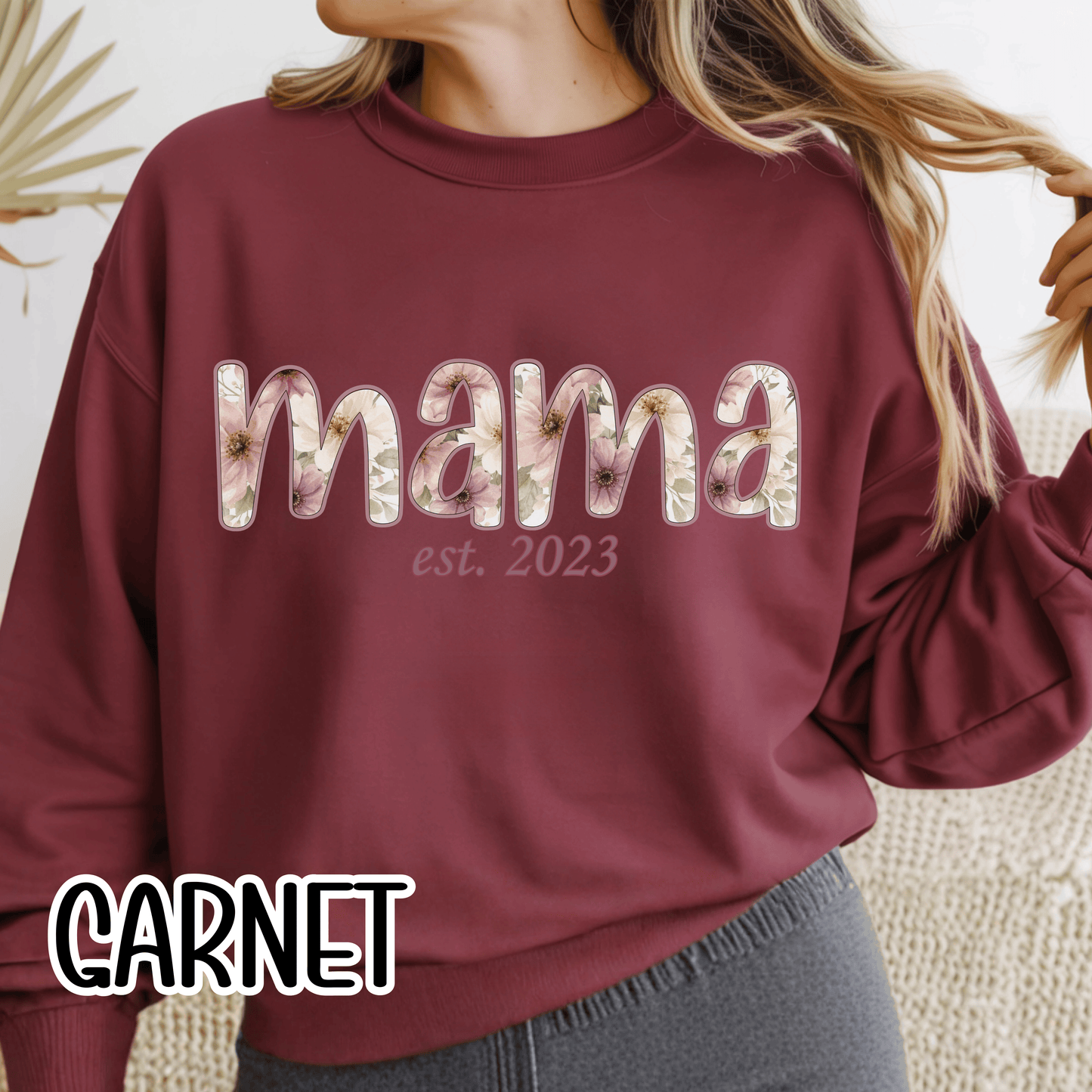 Personalized Mama Sweatshirt • Floral Mama with EST Year • Custom Kids Names Sleeve • Spring Wildflower Mom Crewneck