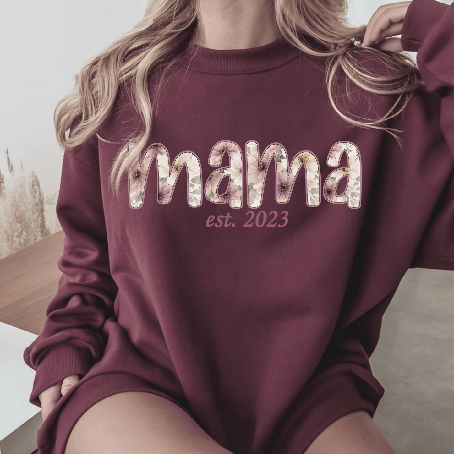 Personalized Mama Sweatshirt • Floral Mama with EST Year • Custom Kids Names Sleeve • Spring Wildflower Mom Crewneck