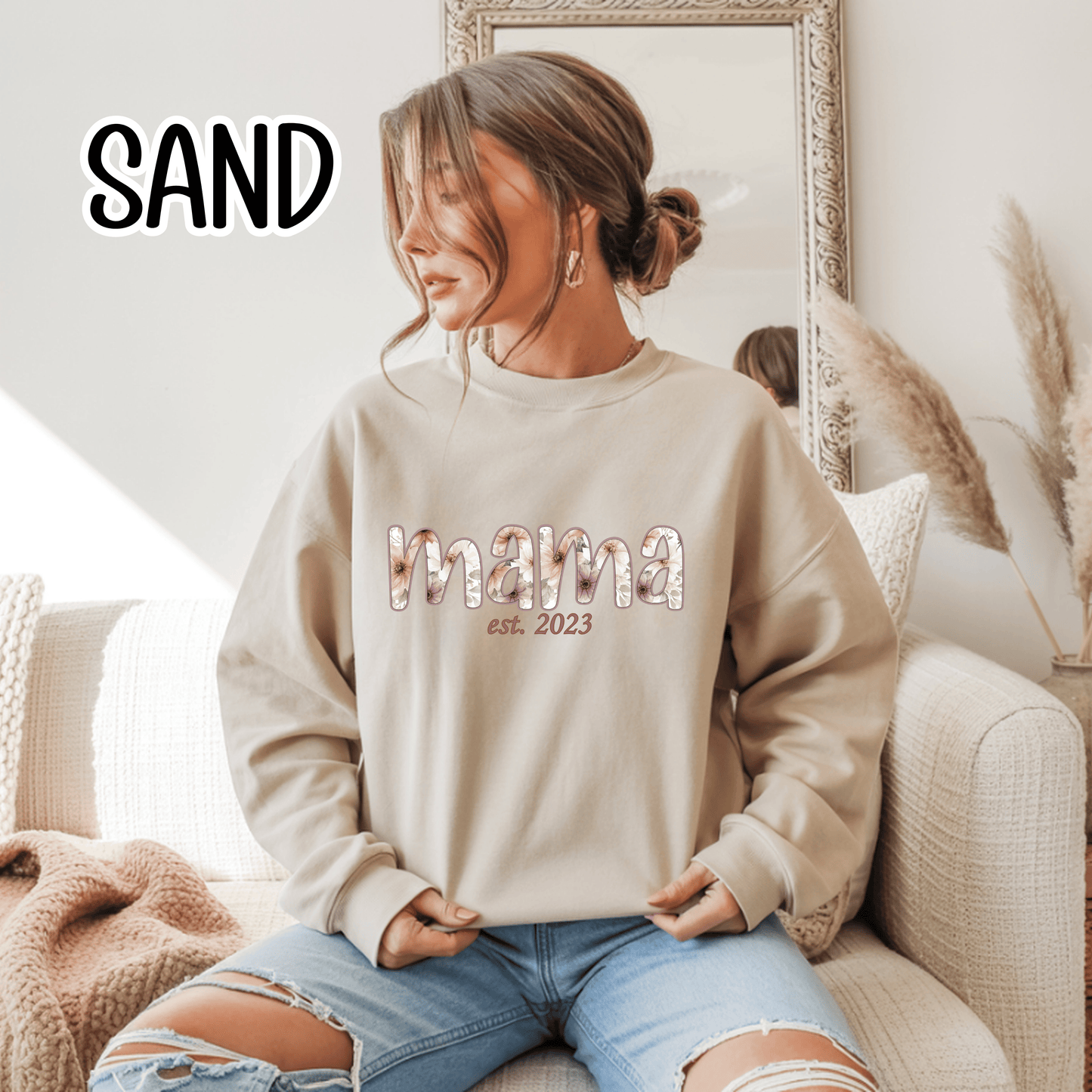 Personalized Mama Sweatshirt • Floral Mama with EST Year • Custom Kids Names Sleeve • Spring Wildflower Mom Crewneck