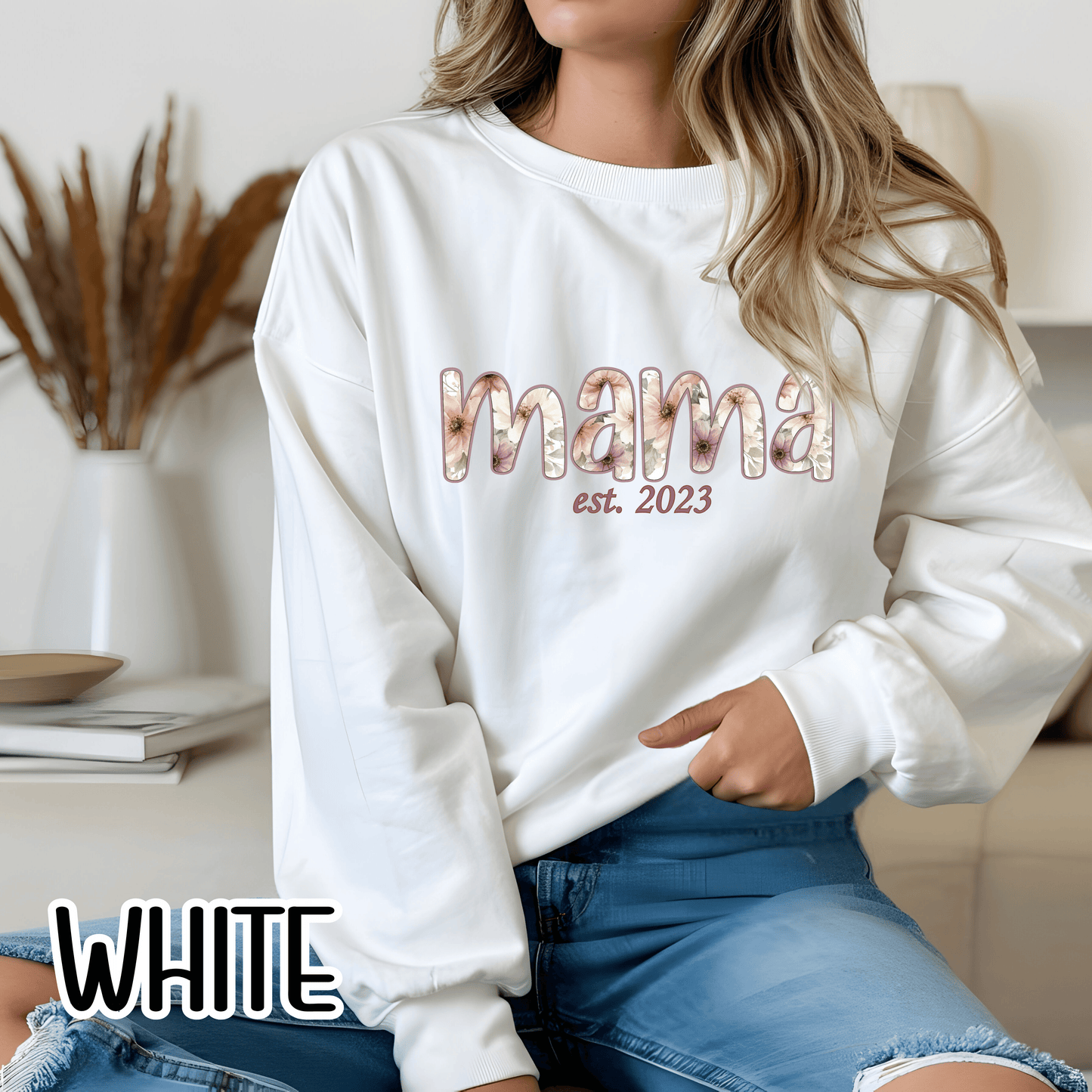 Personalized Mama Sweatshirt • Floral Mama with EST Year • Custom Kids Names Sleeve • Spring Wildflower Mom Crewneck