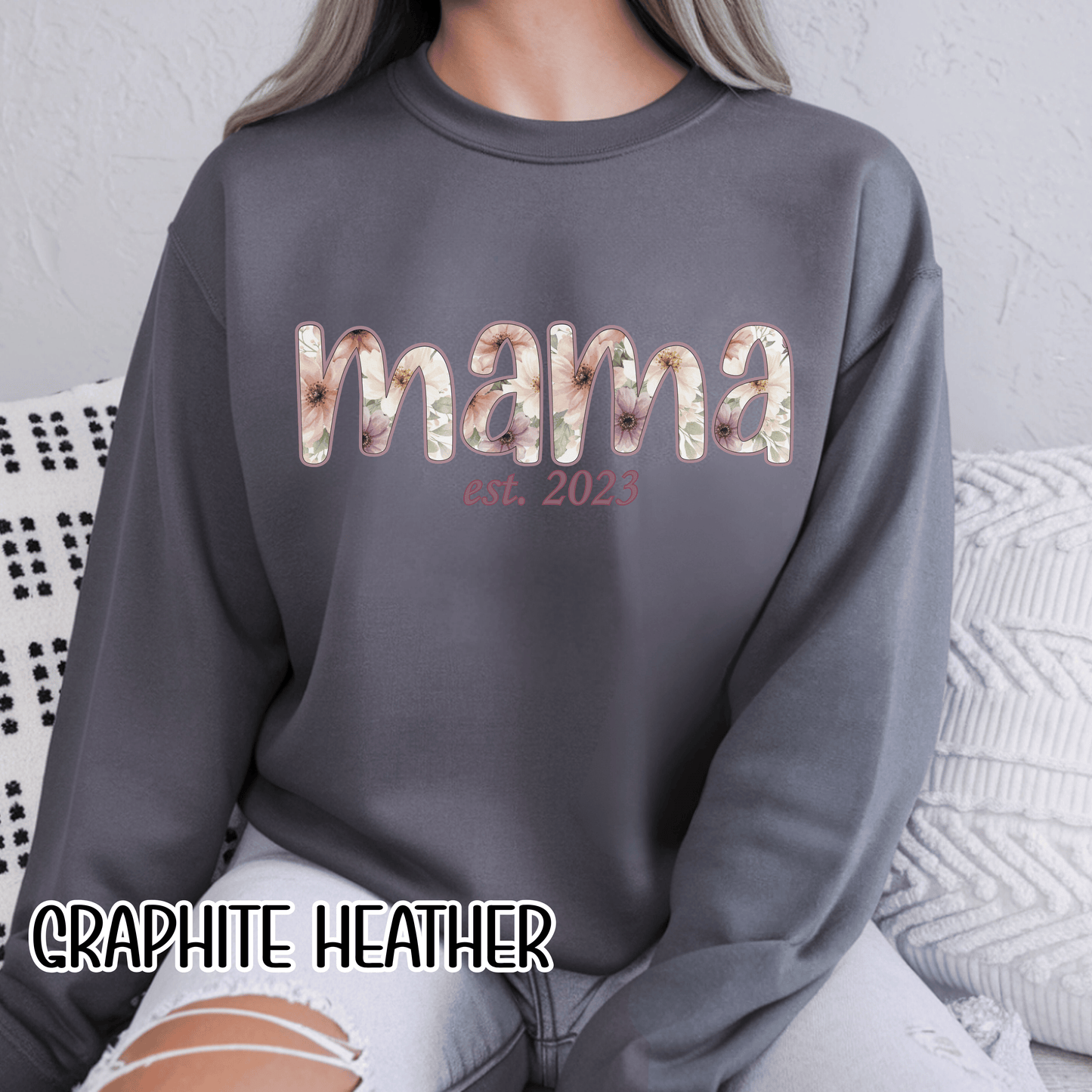 Personalized Mama Sweatshirt • Floral Mama with EST Year • Custom Kids Names Sleeve • Spring Wildflower Mom Crewneck