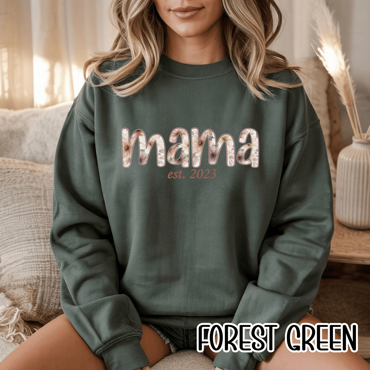 Personalized Mama Sweatshirt • Floral Mama with EST Year • Custom Kids Names Sleeve • Spring Wildflower Mom Crewneck