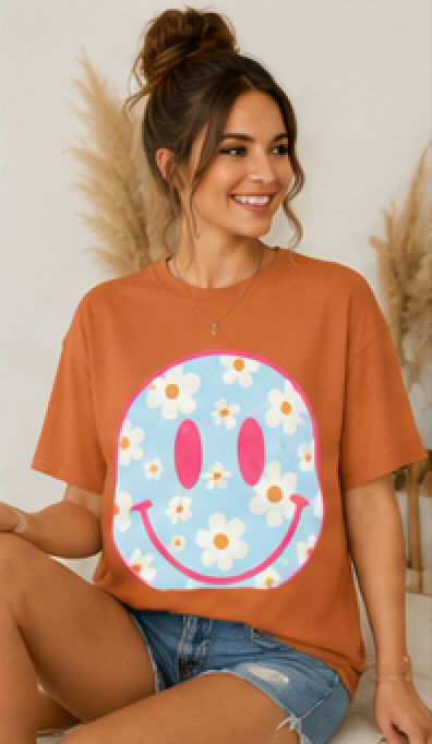 Preppy Smiley Face Shirt • Colorful Summer Graphic Tee • Happy Face Comfort Colors Shirt • Retro Smiley Tee • Cute Beach Shirt • Trendy Women's T-Shirt