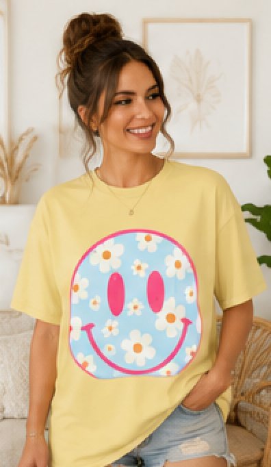 Preppy Smiley Face Shirt • Colorful Summer Graphic Tee • Happy Face Comfort Colors Shirt • Retro Smiley Tee • Cute Beach Shirt • Trendy Women's T-Shirt