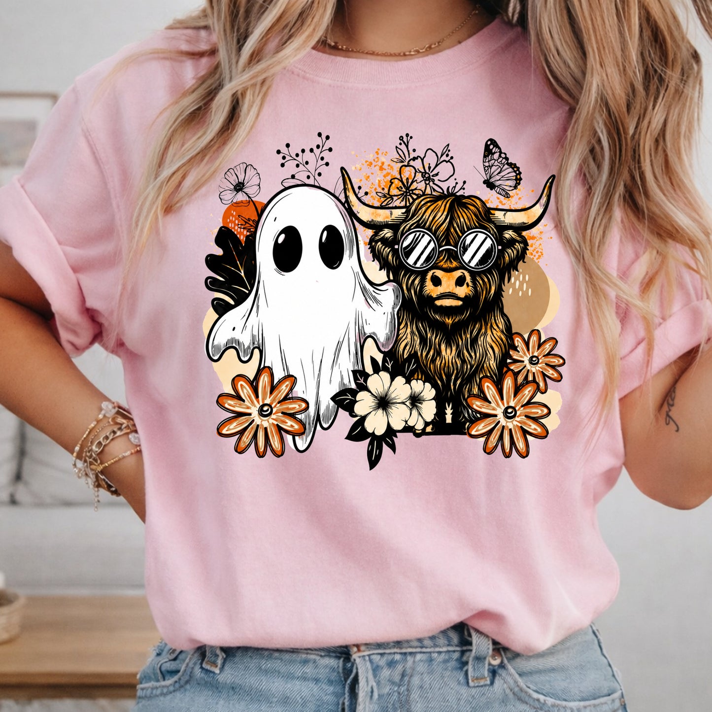 Halloween Ghost & Highland Cow T-Shirt — Cute Spooky Farm Animal Tee