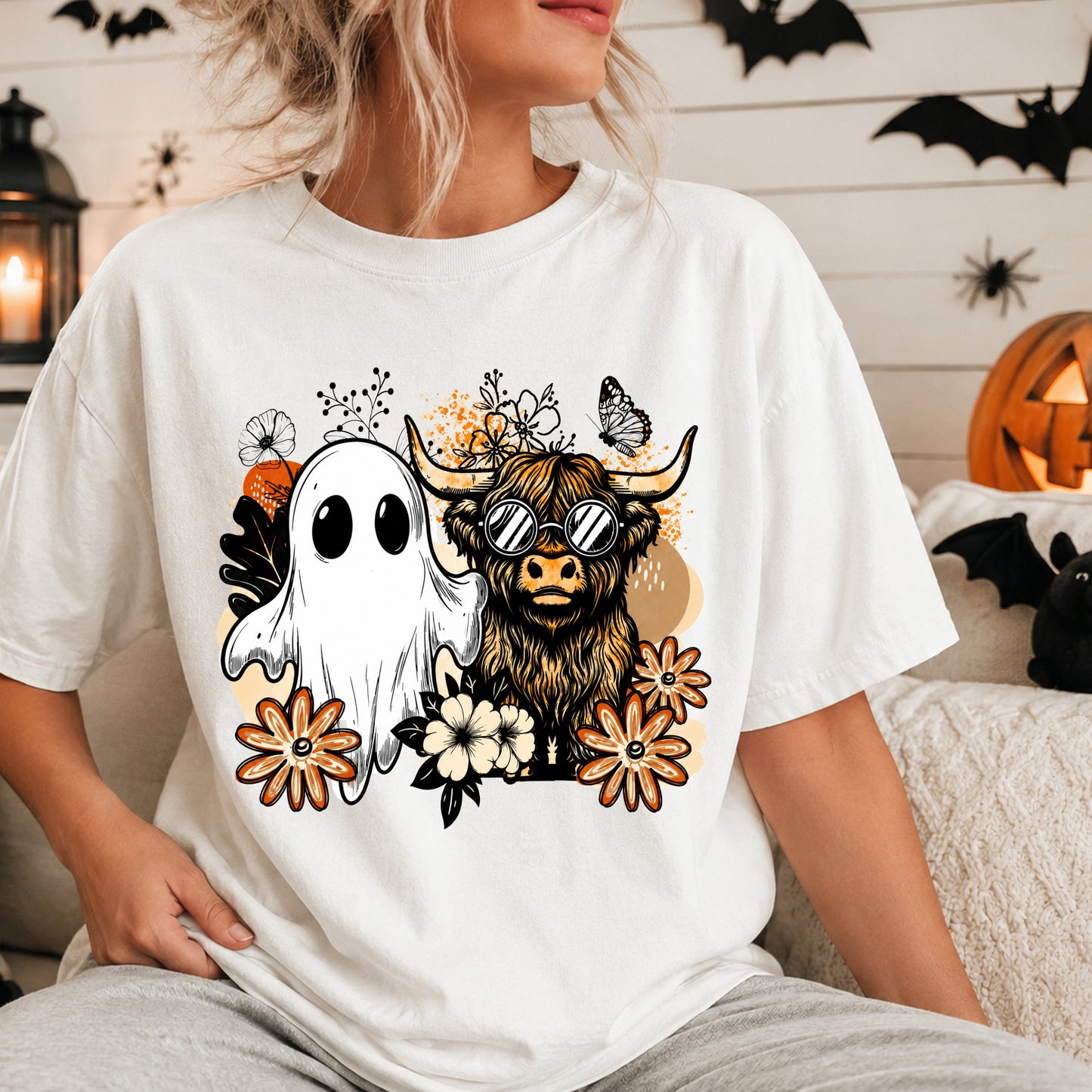 Halloween Ghost & Highland Cow T-Shirt — Cute Spooky Farm Animal Tee