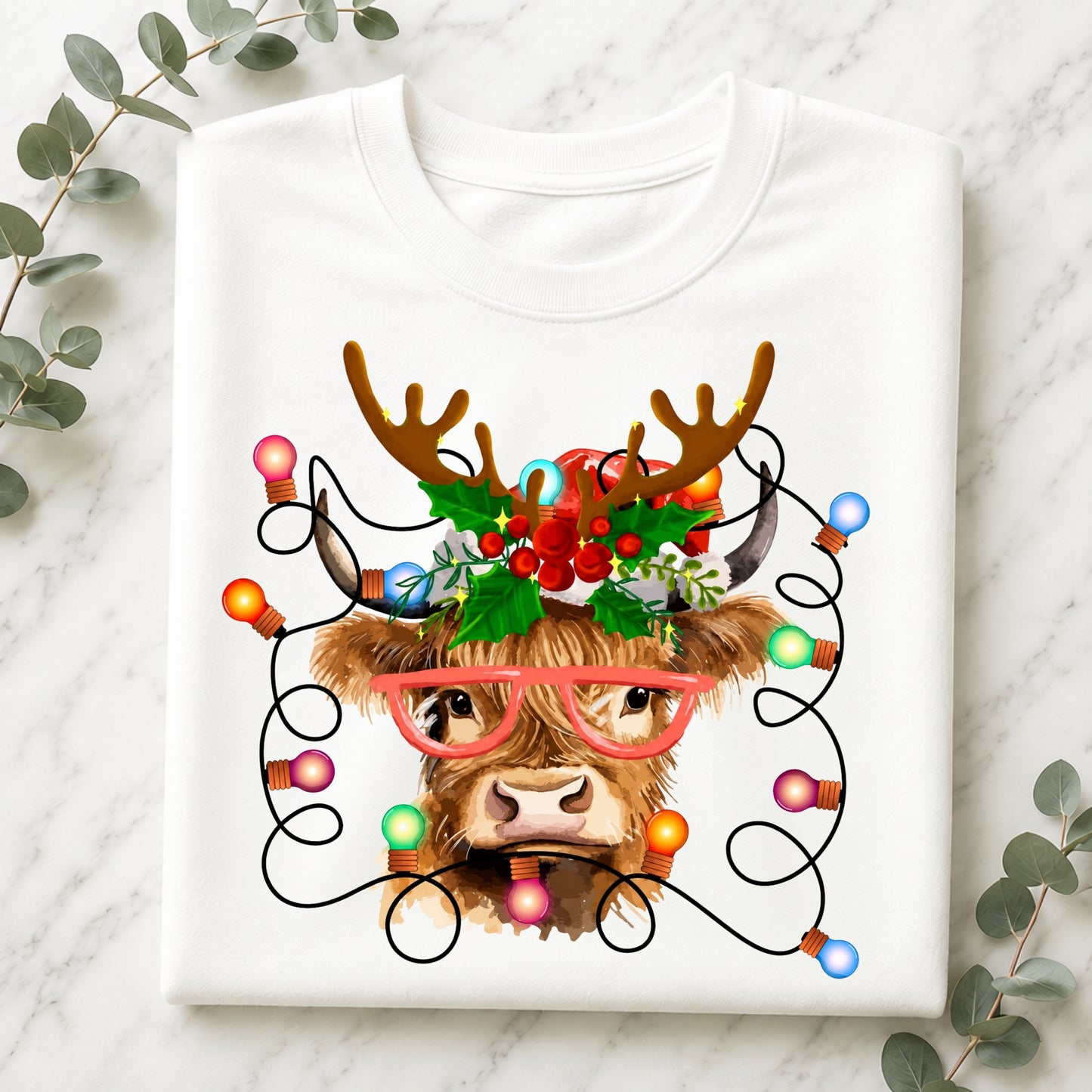 Christmas Highland Cow Crewneck Reindeer Sweatshirt – Festive Holiday Lights Design