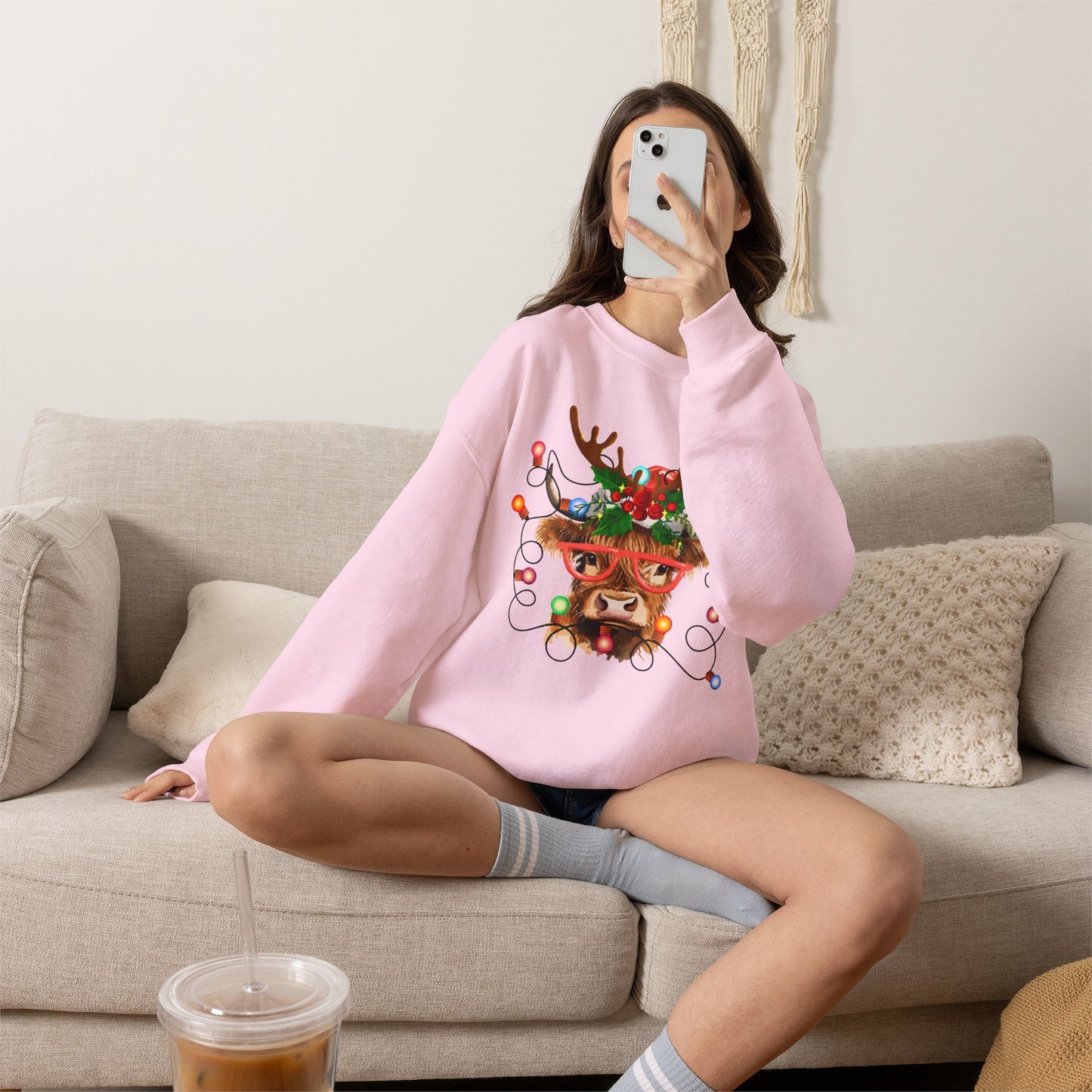 Christmas Highland Cow Crewneck Reindeer Sweatshirt – Festive Holiday Lights Design