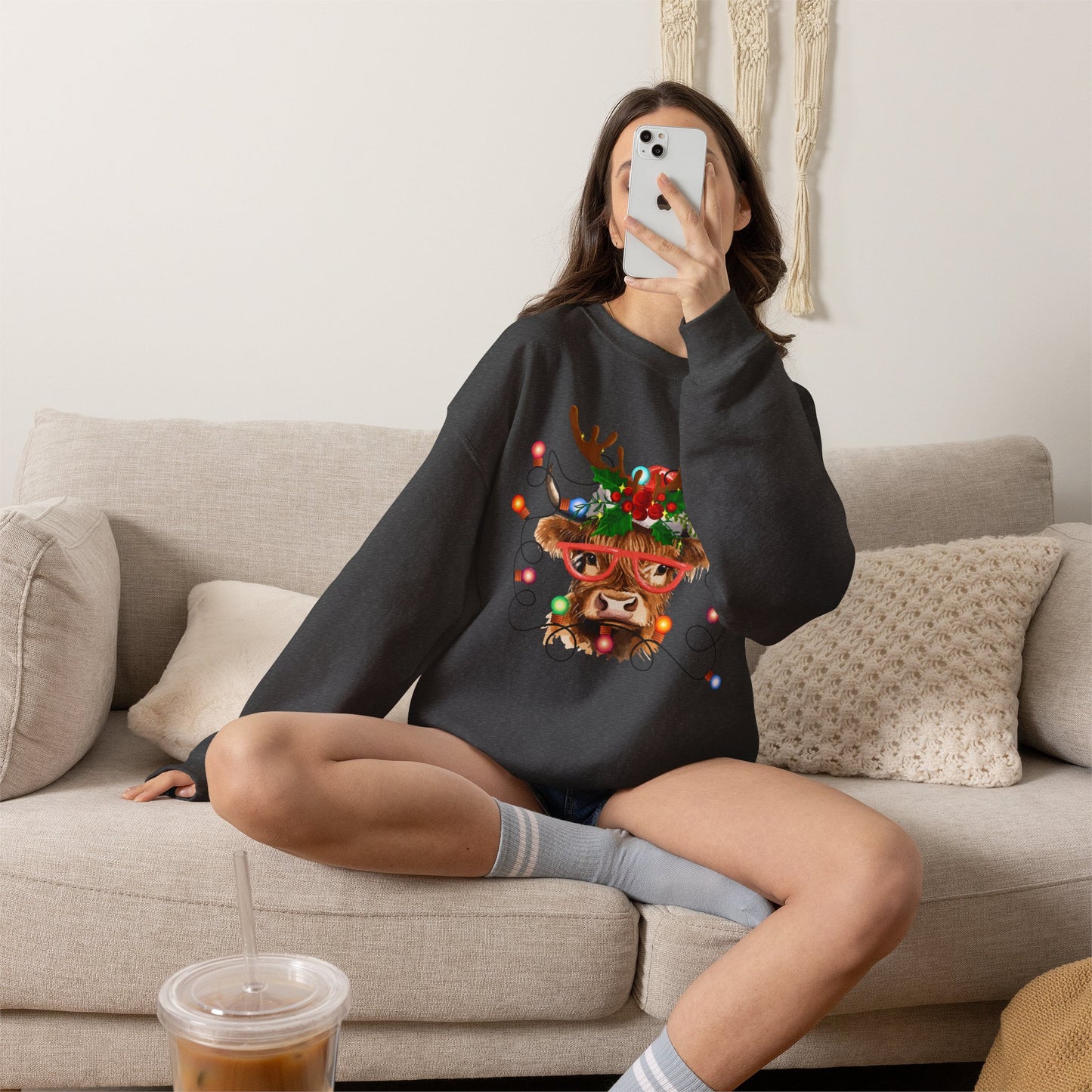 Christmas Highland Cow Crewneck Reindeer Sweatshirt – Festive Holiday Lights Design
