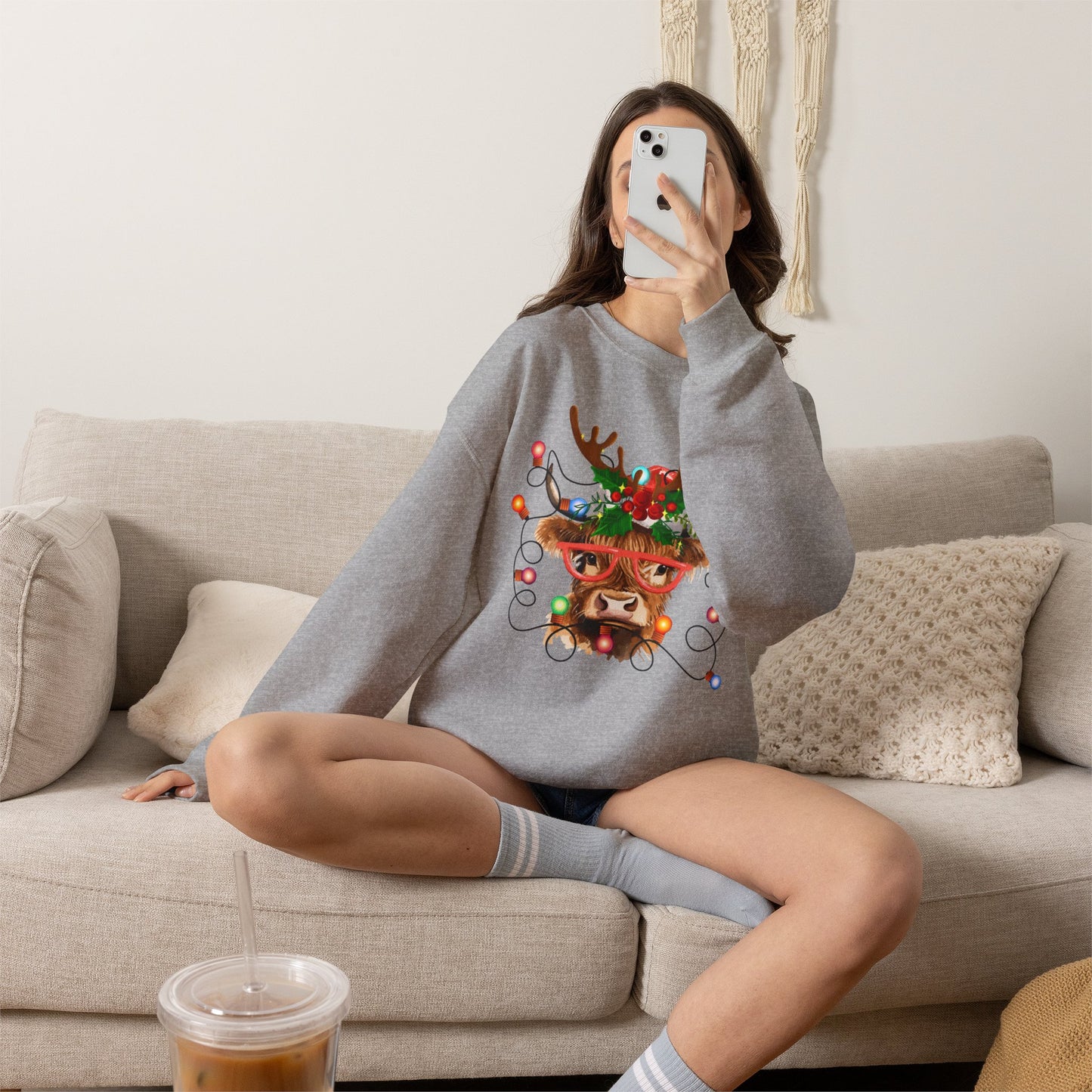 Christmas Highland Cow Crewneck Reindeer Sweatshirt – Festive Holiday Lights Design