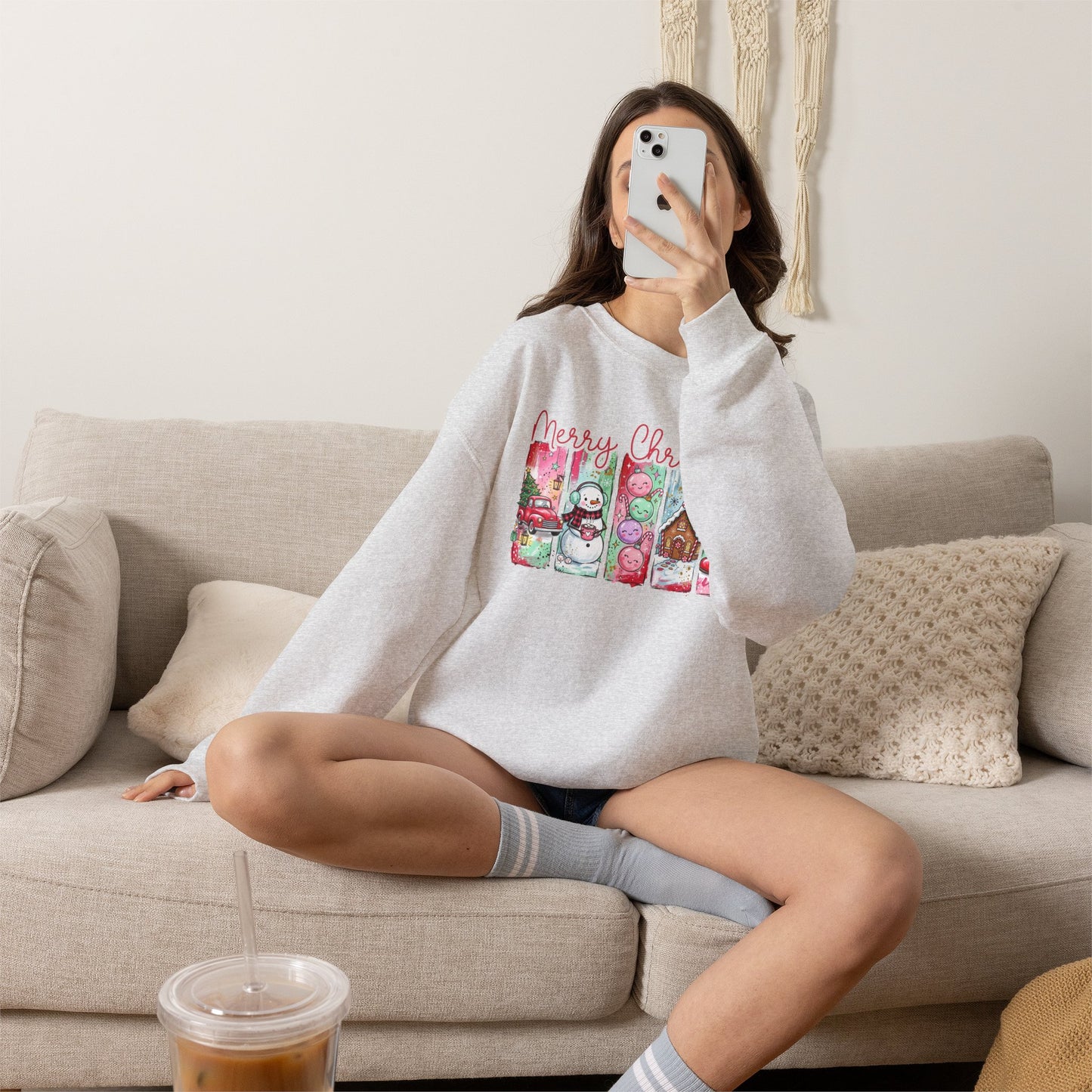 Christmas Patch Crewneck Sweatshirt — ‘Merry Christmas’ Holiday Graphic