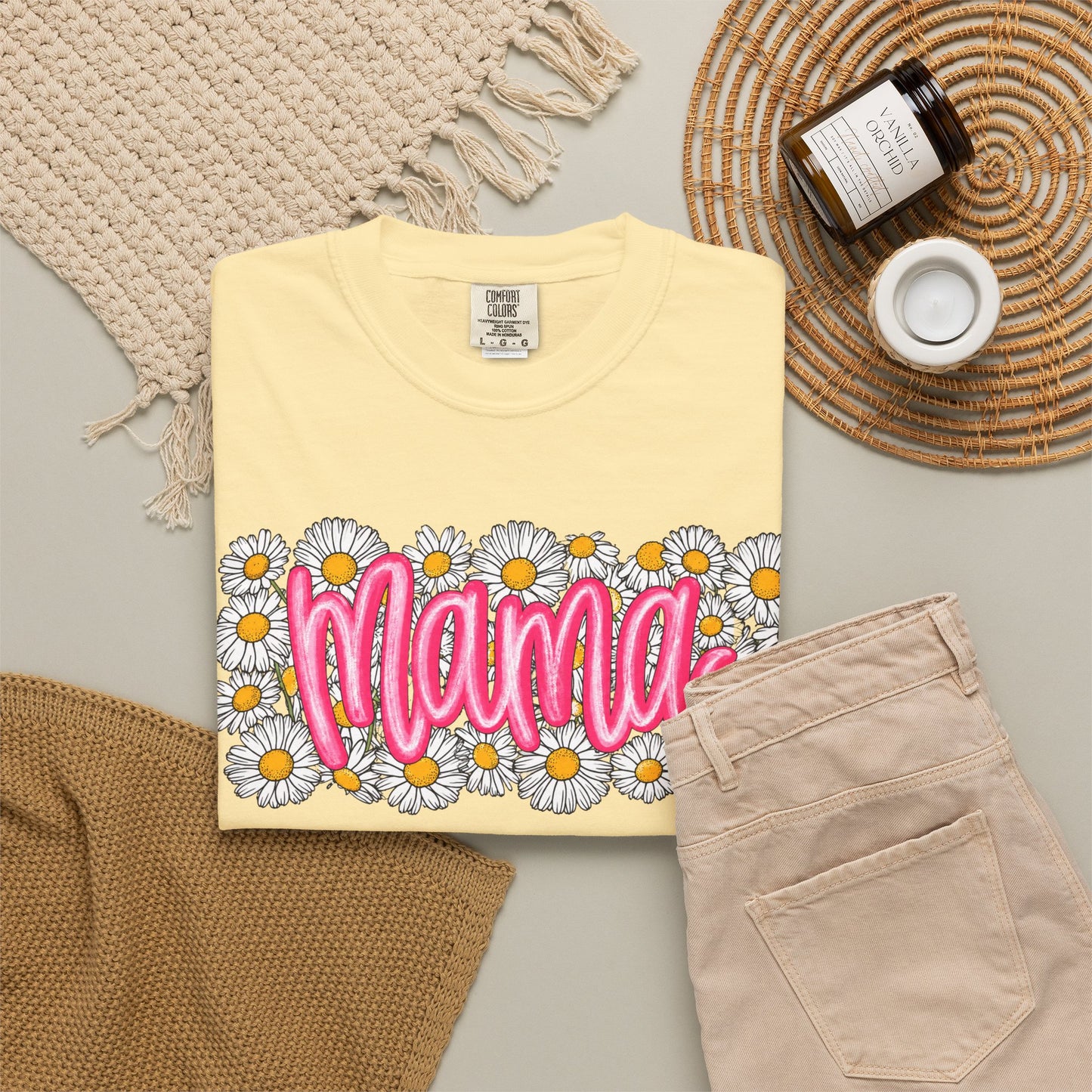 Pink Daisy Mama Shirt • Floral Mama Tee • Spring Mama Graphic Shirt • Cute Feminine Motherhood Outfit