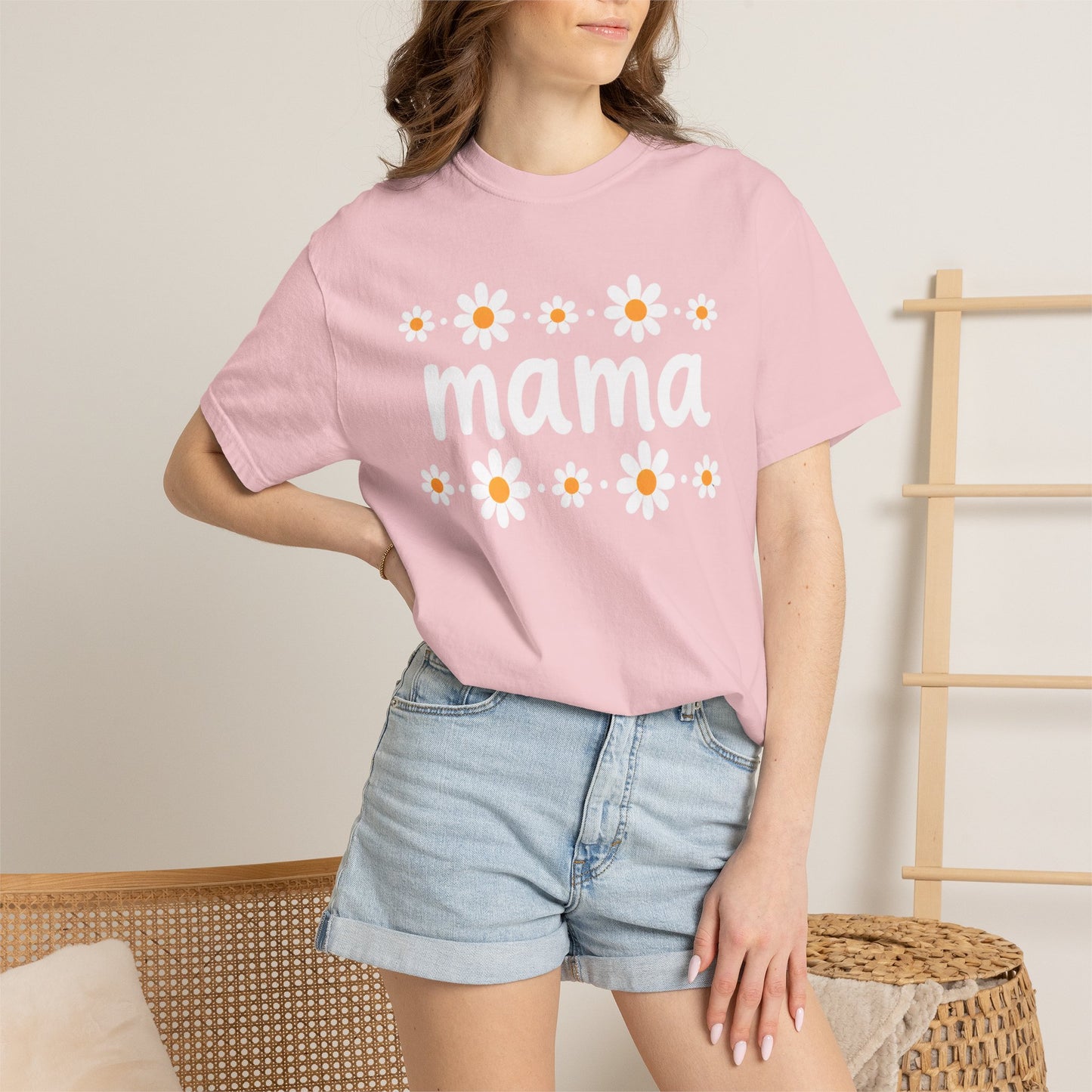 Retro Daisy Mama Tee • Floral Mama Shirt • Spring Boutique Mom Graphic Tee • Mother’s Day Gift Shirt