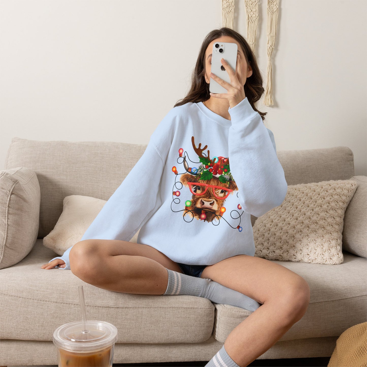 Christmas Highland Cow Crewneck Reindeer Sweatshirt – Festive Holiday Lights Design