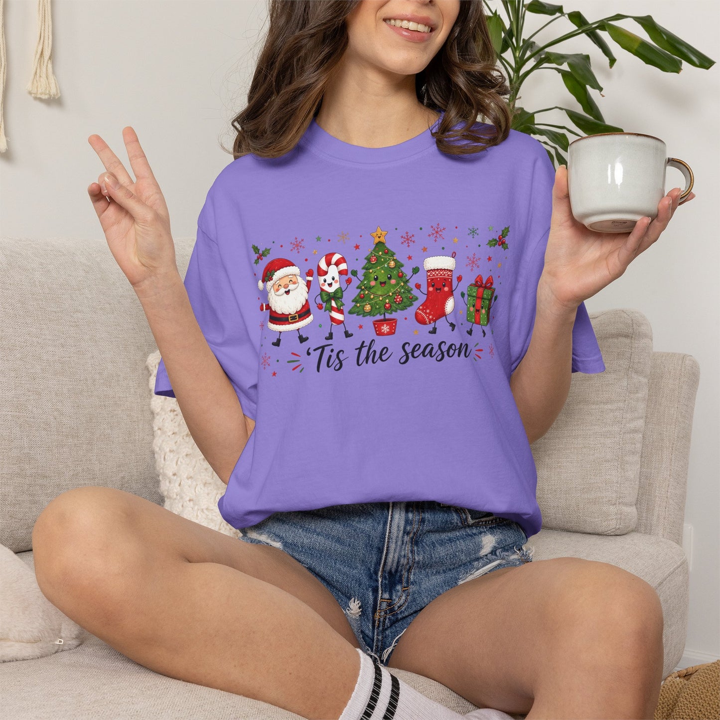 Christmas Santa Tree T-Shirt — 'Tis the Season Holiday Tee