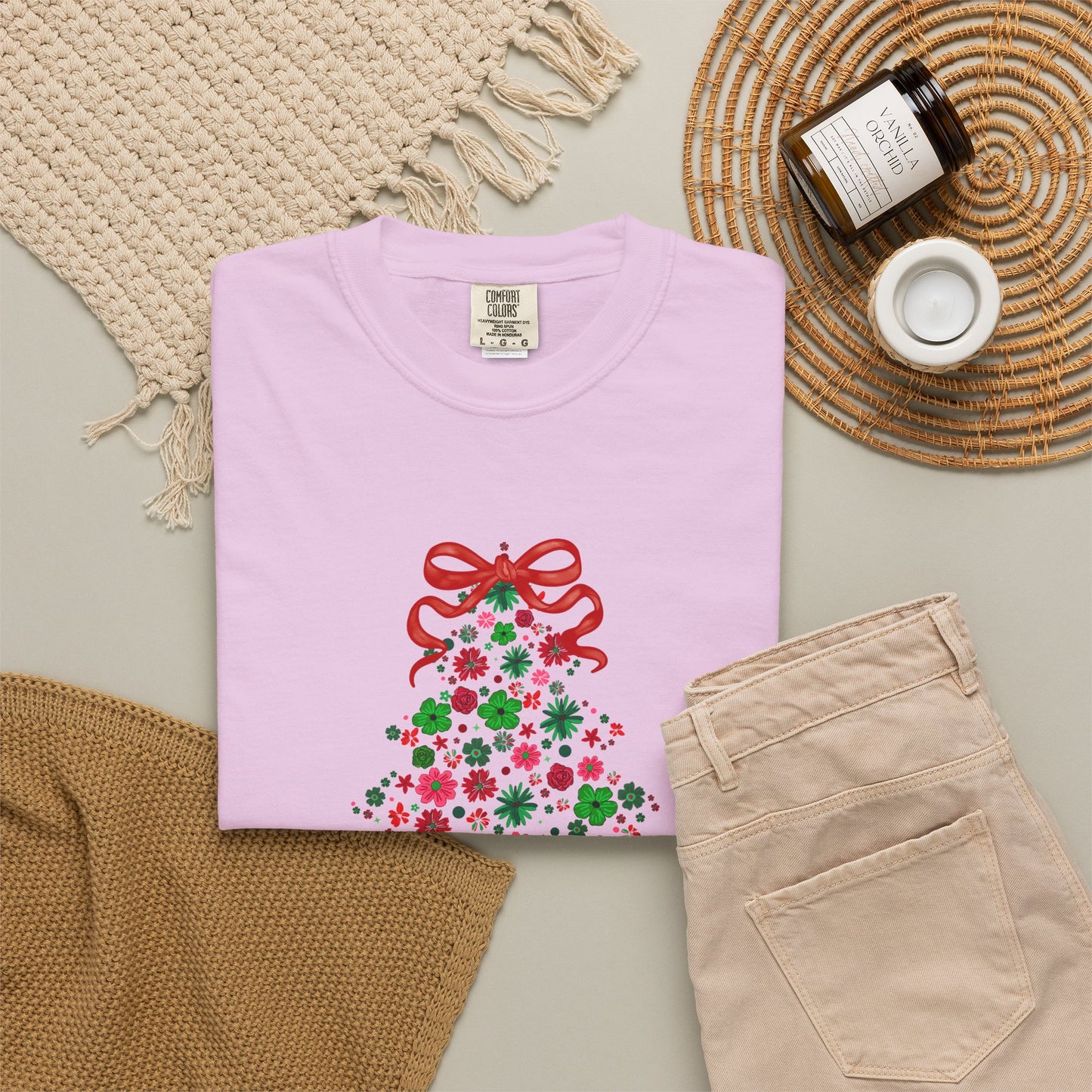 Merry & Bright Christmas Tree Shirt • Floral Christmas Tree Tee • Cute Pink & Green Holiday T-Shirt • Comfort Colors Christmas Shirt • Women's Christmas Tee