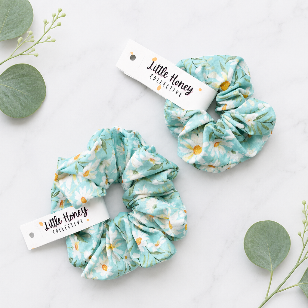 Daisy Scrunchie
